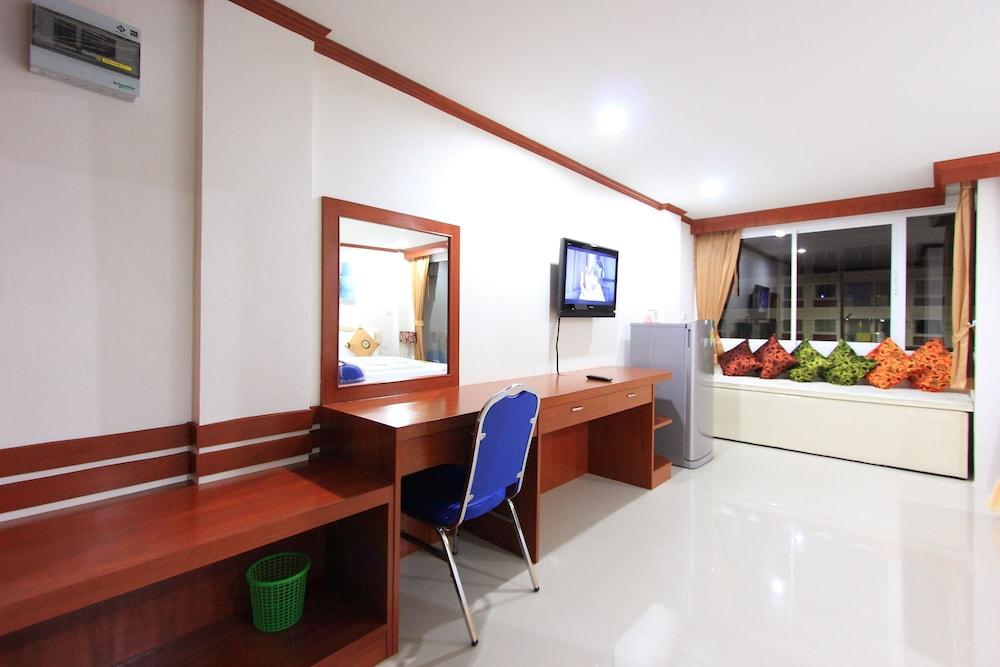 Hotel Phusita House 2 Patong Exterior foto