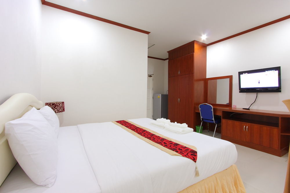 Hotel Phusita House 2 Patong Exterior foto