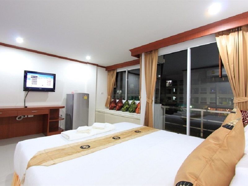Hotel Phusita House 2 Patong Exterior foto